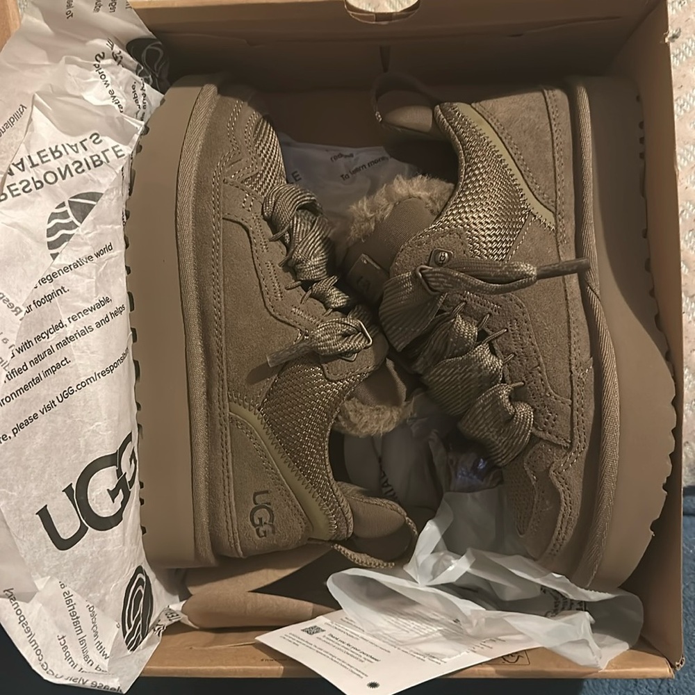 UGG lowmel-Hickory